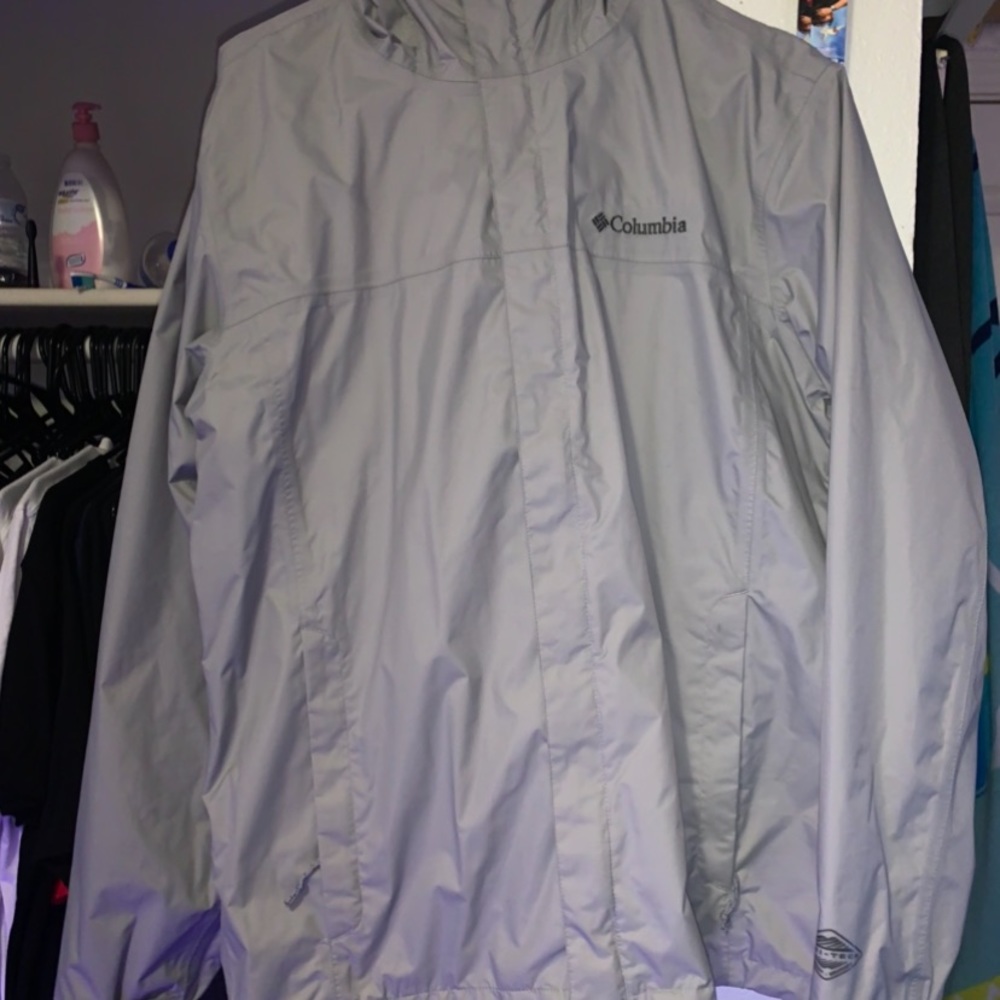 Columbia men’s windbreaker